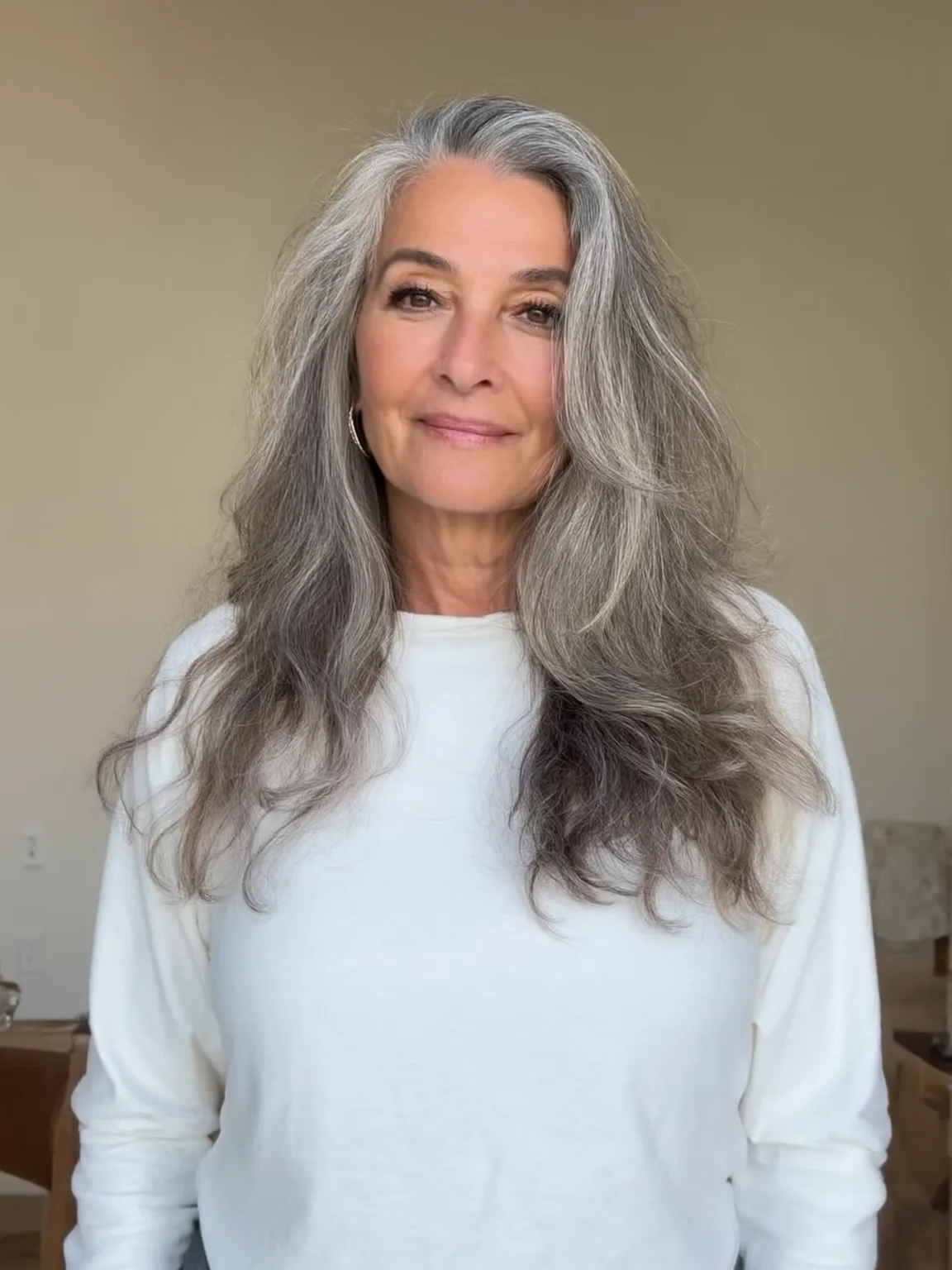 Wavy Long Layers in Soft Silver Tones